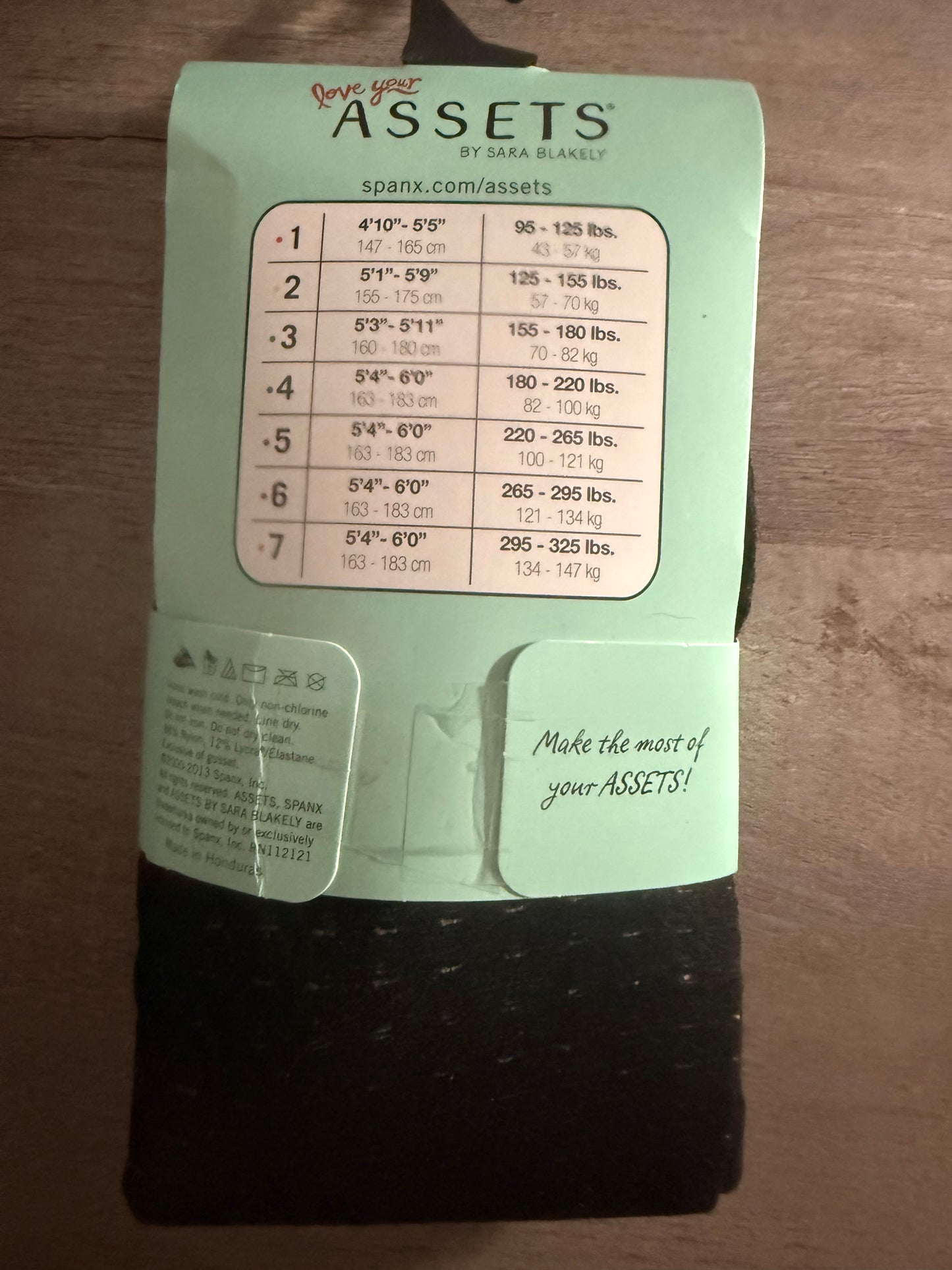 SPANX Assets Textured Wish Bone Shaping Tights Black – Size 5 NWT